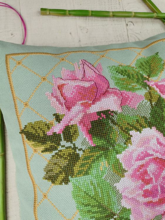 Набор для вышивания «Наволочка. Розовые розы» — картинка 2