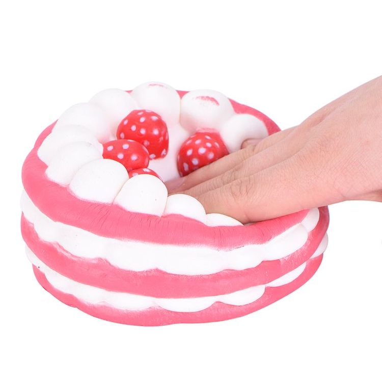 Сквиши Клубничный торт — картинка 2