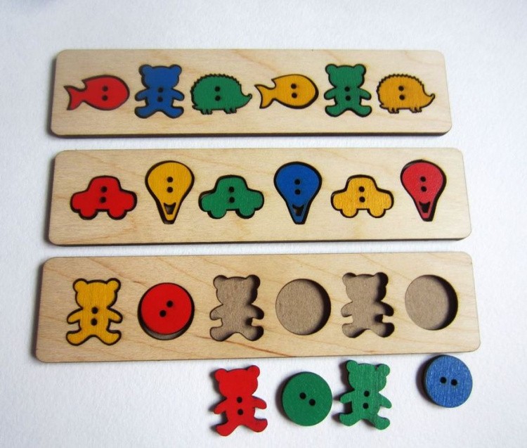 Развивающее пособие из дерева «Волшебный комодик. Пуговки» — картинка 4