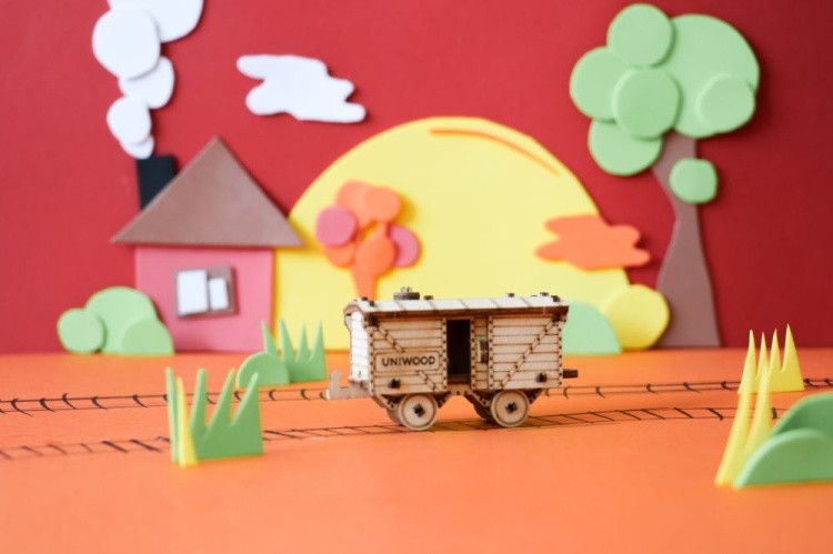 Конструктор из дерева «Товарный вагон» — картинка 2