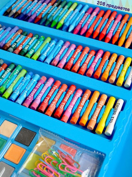 Чемодан творчества «Художественный набор», голубой, 208 предметов — картинка 4