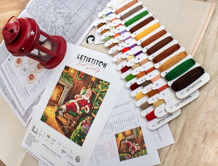 Набор для вышивания «Santa's rest by the chimney» — картинка 10