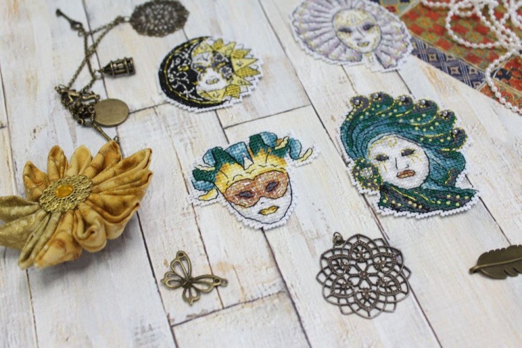 Набор для вышивания «Магниты. Венецианские маски» — картинка 4