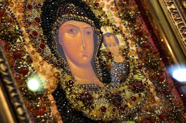 Набор вышивки бусинами «Царица небесная.Икона Казанской Божией Матери» — картинка 4