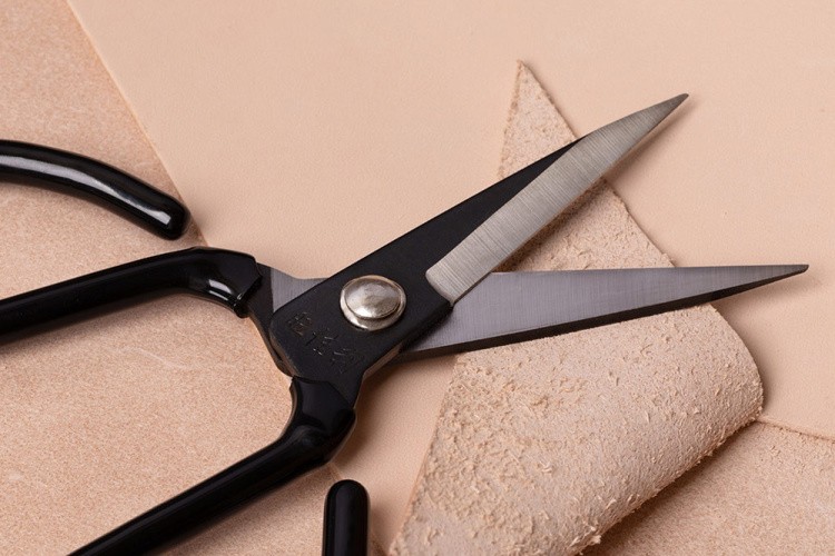 Ножницы для работы с кожей, Промысел — картинка 5