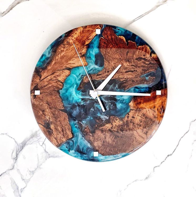 Набор прозрачной эпоксидной смолы Magestic 1,25 кг с красителями и разделителем — картинка 2