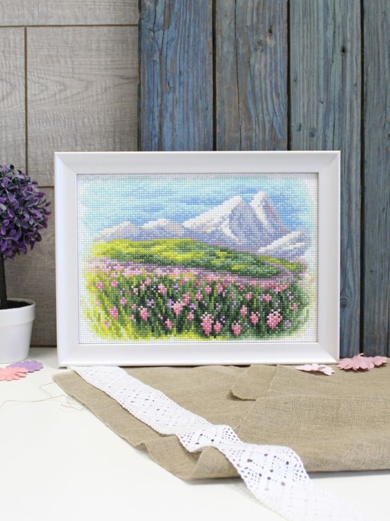 Алмазная вышивка «Весна в предгорье» — картинка 2