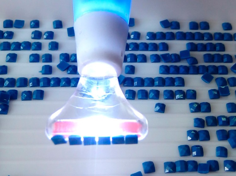 Стилус с подсветкой для 6-ти страз — картинка 3