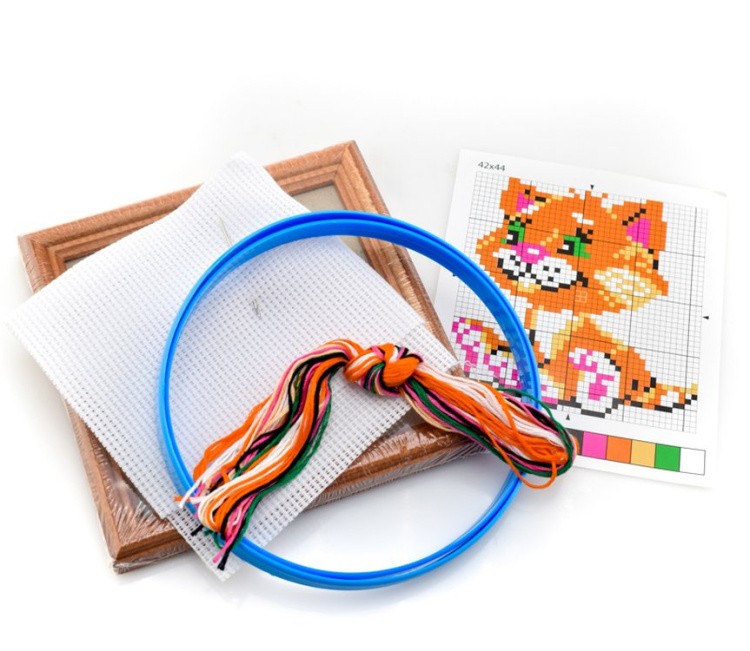 Набор для вышивания «Котенок» (с пяльцами) — картинка 3