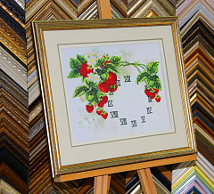 Набор вышивки бисером «Часы. Летние часы» Набор вышивки бисером «Часы. Летние часы»